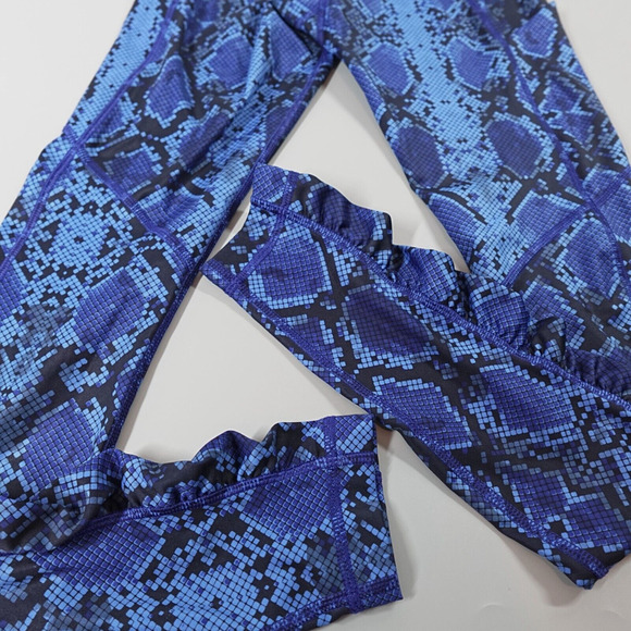 Lululemon Speed Tight IV Womens 2 Blue Mini Ziggy Snake Full-On Athleisure - Picture 14 of 16